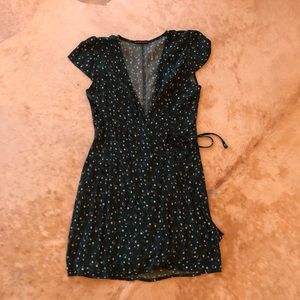 Brandy Melville wrap dress floral